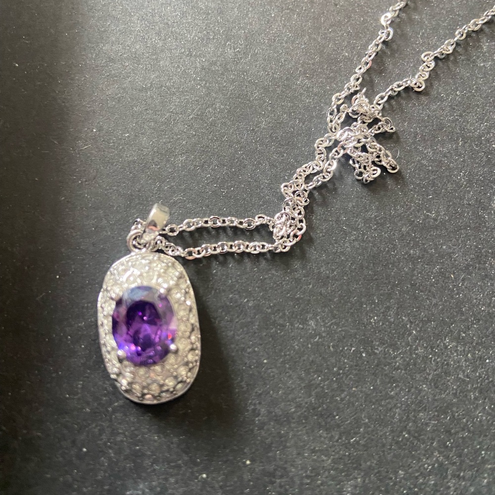 Elegant Silver and Purple Jewelry Set - Picture 3 of 4